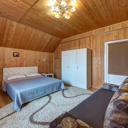 Velet בית הארחה בוקובל